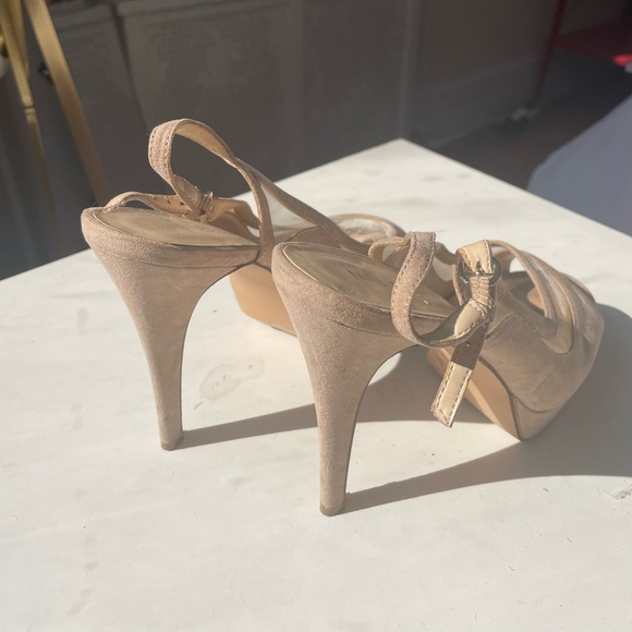 Nine West Nude Faux Suede Mesh Slingback
Stiletto Heels Size 8 1/2 - Picture 2 of 6
